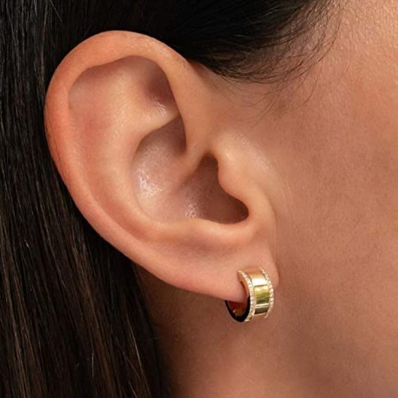 18K Gold Huggie Earrings - Picture 3 of 3